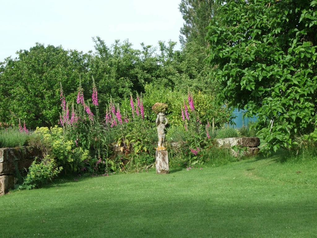 Woodlands Bed & Breakfast Barnt Green Exteriör bild
